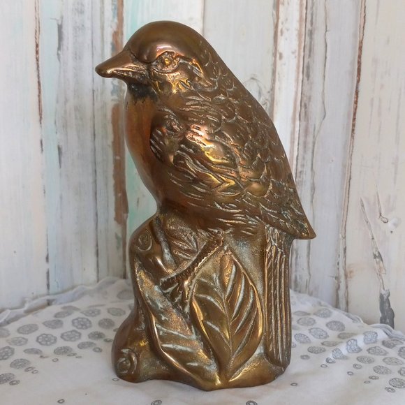 Vintage Brass Bird w/ Fine Detail - Picture 1 of 5